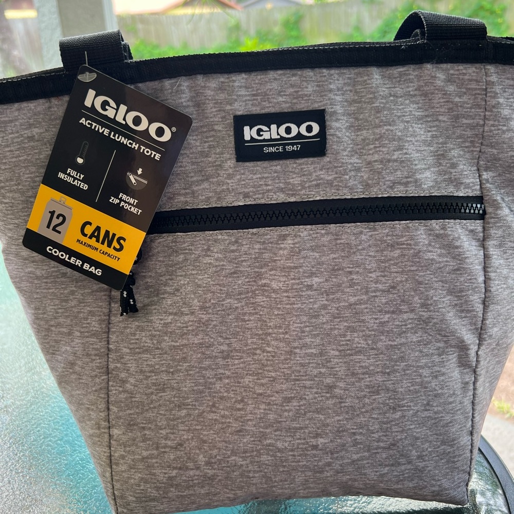Igloo active lunch tote